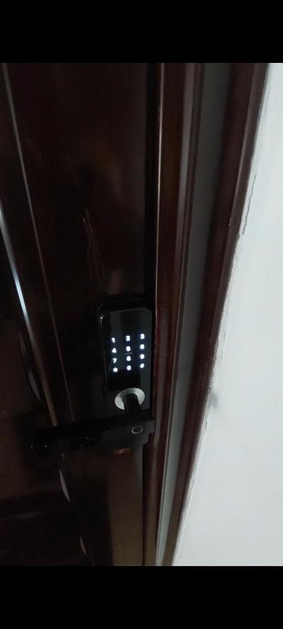 Apartament Teo Caransebeş Екстериор снимка